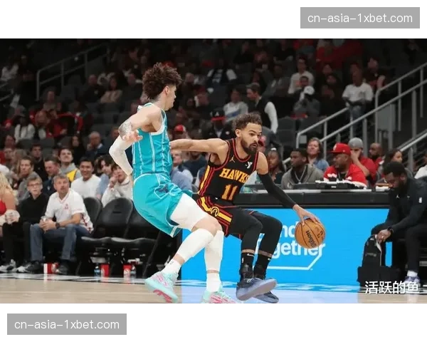 老鹰后卫特雷-杨恢复轻量训练，目标在季后赛前提升球队转换进攻节奏